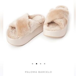 Paloma Barcelo Cream Fur Slippers